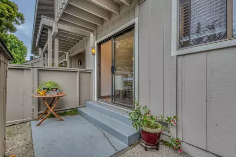 Exterior - 3850 Rio Rd 24, Carmel, CA 93923 photo 2 of 12