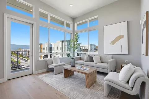 287 Llano De Los Robles Ave 9, San Jose, CA 95136