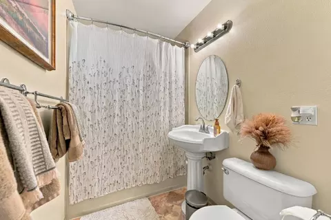 Bath - 1582 Starlite Dr, Milpitas, CA 95035 photo 1 of 2