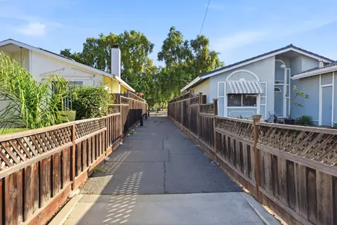 Entry Way - 1582 Starlite Dr, Milpitas, CA 95035 photo 1 of 1
