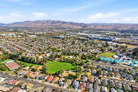 View/Area - 1582 Starlite Dr, Milpitas, CA 95035 photo 7 of 8