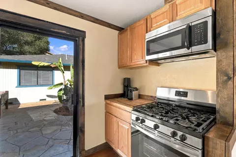 Kitchen - 7710 Fallen Leaf Ln, Salinas, CA 93907 photo 6 of 6