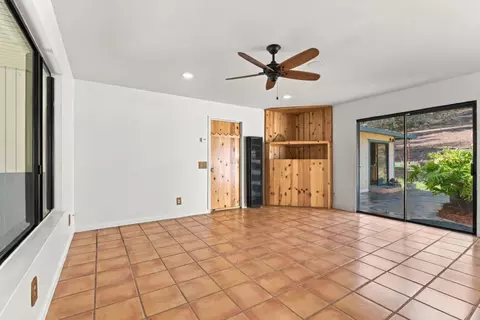 Living - 7710 Fallen Leaf Ln, Salinas, CA 93907 photo 5 of 8