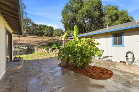 Exterior - 7710 Fallen Leaf Ln, Salinas, CA 93907 photo 6 of 20