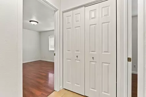 Entry Way - 7710 Fallen Leaf Ln, Salinas, CA 93907 photo 3 of 3