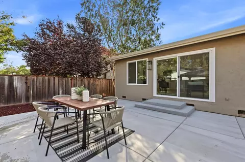 Exterior - 1005 Wentz Dr, Gilroy, CA 95020 photo 5 of 10