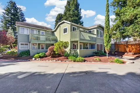 1713 Eastbrook Ct, Santa Cruz, CA 95062