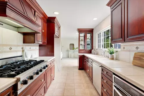 Kitchen - 620 Baltusrol Dr, Aptos, CA 95003 photo 3 of 3