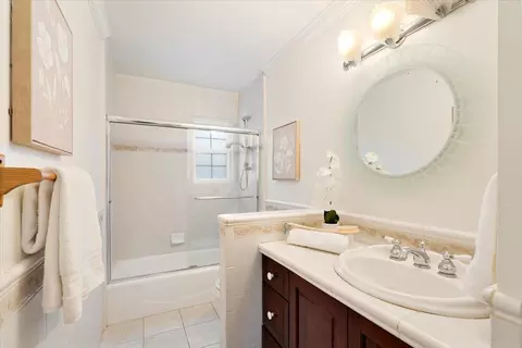 Bath - 620 Baltusrol Dr, Aptos, CA 95003 photo 2 of 3