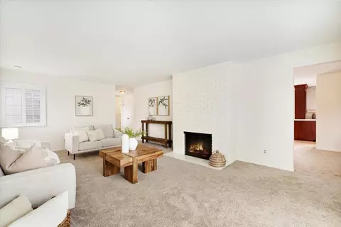 Living - 620 Baltusrol Dr, Aptos, CA 95003 photo 2 of 8