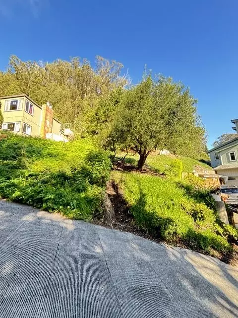 Undisclosed, Pacifica, CA 94044 photo 3