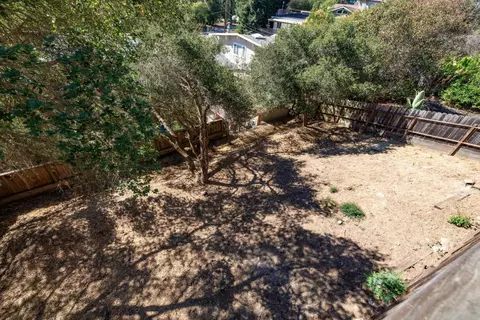 Exterior - 546 Monterey Dr, Aptos, CA 95003 photo 3 of 4