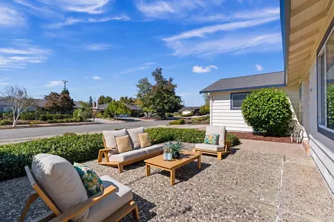 912 Oakdell Pl, San Jose, CA 95117