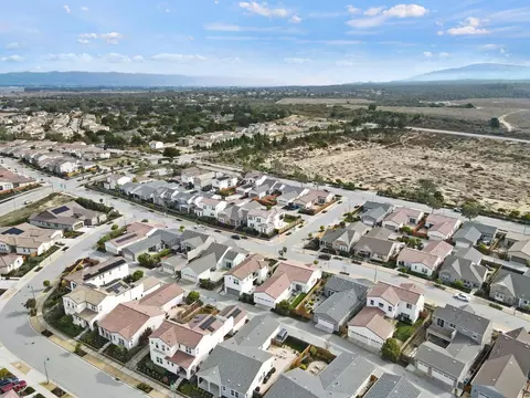 View/Area - 2974 Bluffs Dr, Marina, CA 93933 photo 3 of 3