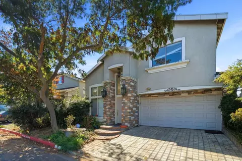 Exterior - 151 Wellington Pl, Vallejo, CA 94591 photo 3 of 7