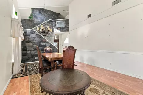 Dining - 151 Wellington Pl, Vallejo, CA 94591 photo 3 of 3