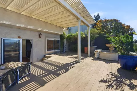 Exterior - 151 Wellington Pl, Vallejo, CA 94591 photo 7 of 7
