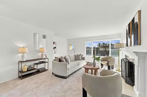 Living - 926 Larkspur Dr, Millbrae, CA 94030 photo 4 of 7