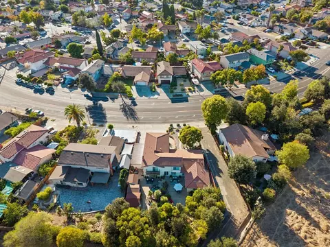 View/Area - 2226 Ruby Ave, San Jose, CA 95148 photo 2 of 7