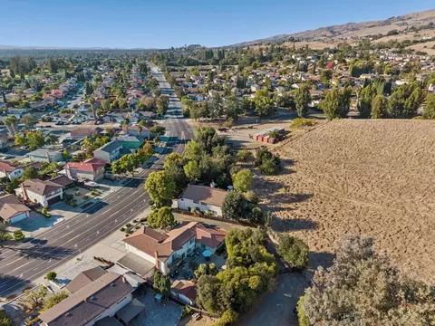 View/Area - 2226 Ruby Ave, San Jose, CA 95148 photo 7 of 7