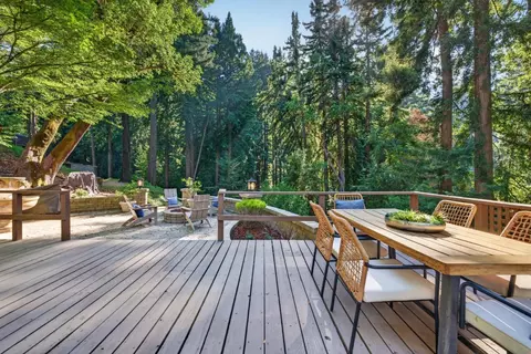 17275 Melody Ln, Los Gatos, CA 95033