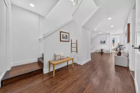 Entry Way - 4683 Proctor Rd, Castro Valley, CA 94546 photo 11 of 13