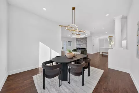 Dining - 4683 Proctor Rd, Castro Valley, CA 94546 photo 3 of 4