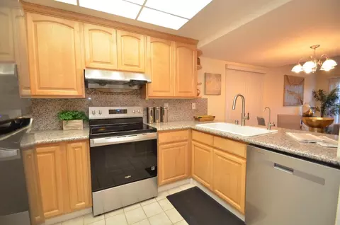 Kitchen - 629 Millich Dr, Campbell, CA 95008 photo 1 of 2
