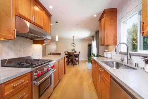 Kitchen - 1600 Ark St, San Mateo, CA 94403 photo 2 of 2