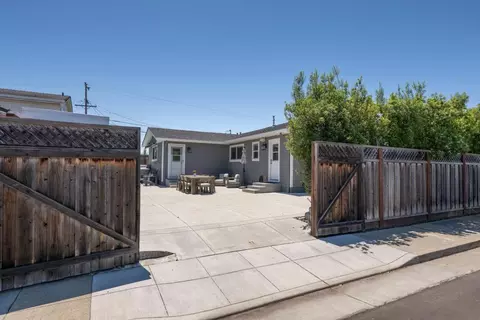 Exterior - 1600 Ark St, San Mateo, CA 94403 photo 2 of 6
