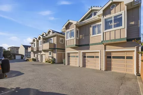 Exterior - 2309 Palmetto Ave, Pacifica, CA 94044 photo 6 of 9