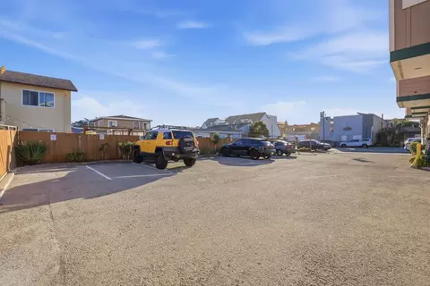 Exterior - 2309 Palmetto Ave, Pacifica, CA 94044 photo 8 of 9