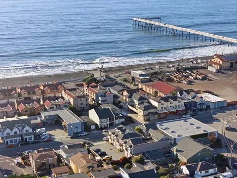 View/Area - 2309 Palmetto Ave, Pacifica, CA 94044 photo 11 of 13