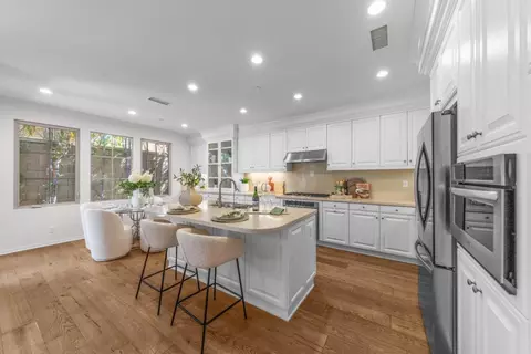 Kitchen - 75 Brindisi, Irvine, CA 92618 photo 1 of 3