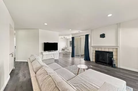 Living - 22103 Vista Del Plaza Ln 7, Hayward, CA 94541 photo 3 of 4