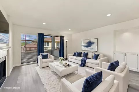 Living - 22103 Vista Del Plaza Ln 7, Hayward, CA 94541 photo 2 of 4