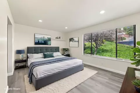 Bedroom - 22103 Vista Del Plaza Ln 7, Hayward, CA 94541 photo 6 of 8