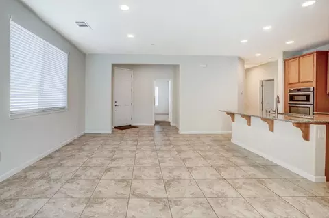 Living - 1382 Mill Run Ct, Manteca, CA 95336 photo 6 of 6