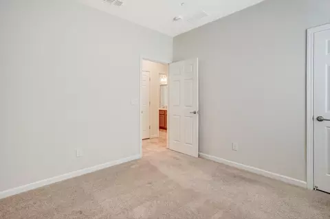Bedroom - 1382 Mill Run Ct, Manteca, CA 95336 photo 3 of 4