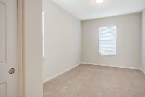 Bedroom - 1382 Mill Run Ct, Manteca, CA 95336 photo 4 of 4