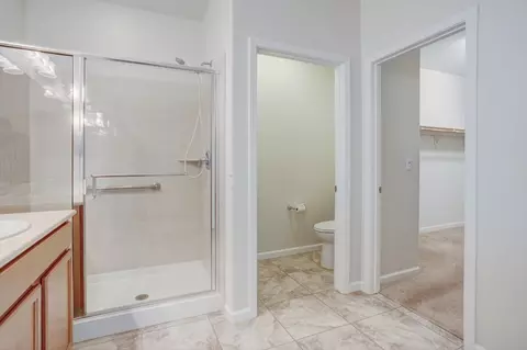 Bath - 1382 Mill Run Ct, Manteca, CA 95336 photo 2 of 3