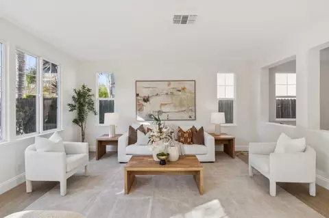 Living - 9743 Desert Bloom Pl, Gilroy, CA 95020 photo 1 of 2