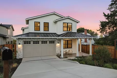 881 Vista Dr, Redwood City, CA 94062