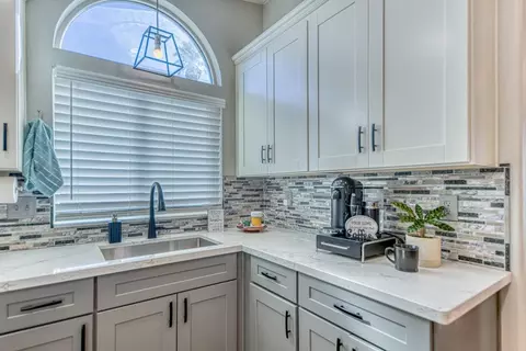 255 E Bolivar St 7, Salinas, CA 93906 photo 13