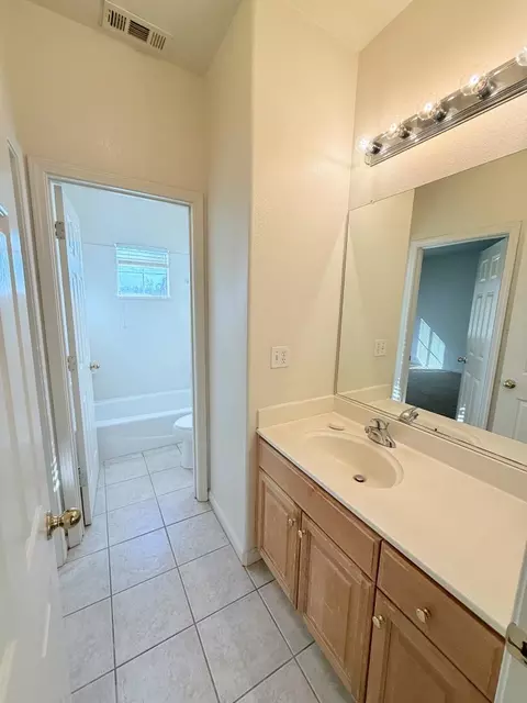 Bath - 1359 Jenner Dr, Merced, CA 95348 photo 6 of 6