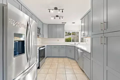 Kitchen - 4159 Blossom Ct, Oakley, CA 94561 photo 4 of 4