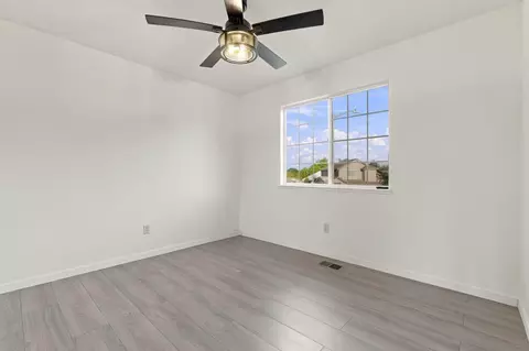 Bedroom - 4159 Blossom Ct, Oakley, CA 94561 photo 3 of 6