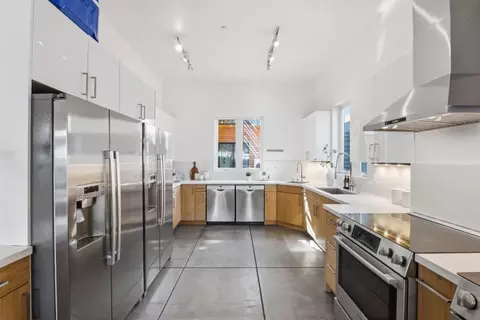 Kitchen - 1512 8th St, Oakland, CA 94607 photo 2 of 4