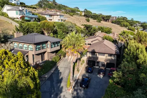 View/Area - 280 Round Hill Rd, Tiburon, CA 94920 photo 2 of 4