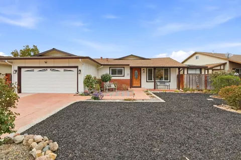 3005 Almond Dr, San Jose, CA 95148
